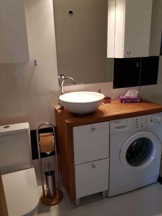 Apartment "Femina Cinema" Warsaw City Centre Екстер'єр фото