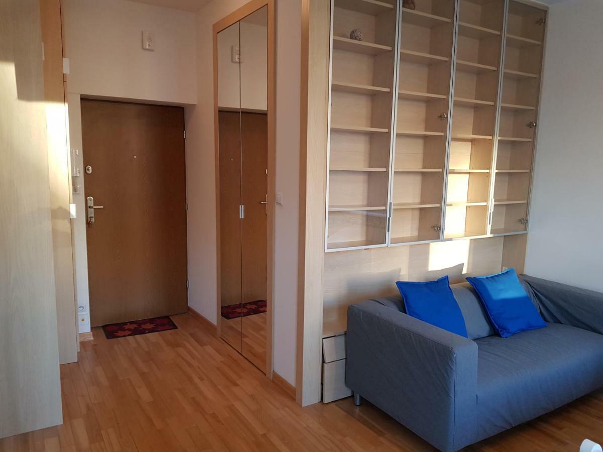 Apartment "Femina Cinema" Warsaw City Centre Екстер'єр фото
